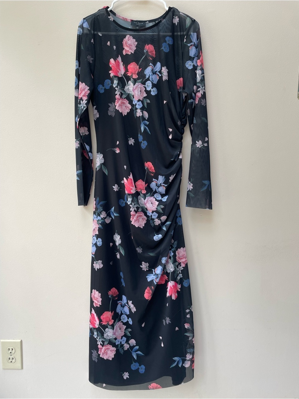 Ted Baker Black Floral Printed Mesh Column Dress Ruched Side Maxi Size L - Picture 3 of 11